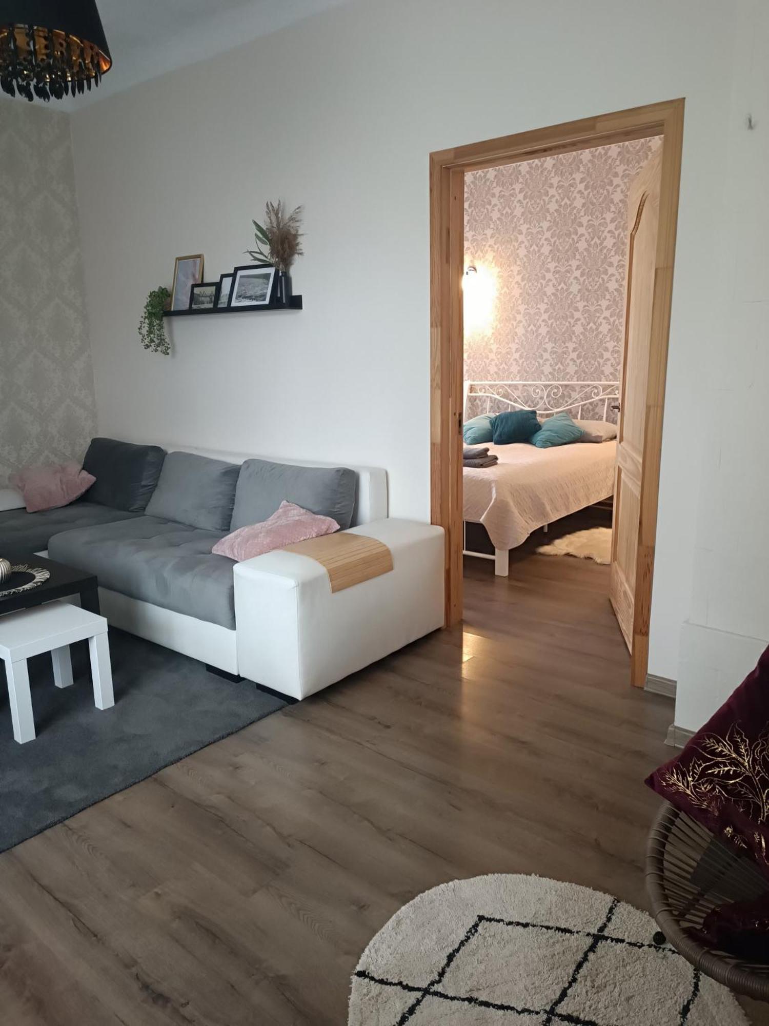 Marta'S Apartment Kuldiga Ngoại thất bức ảnh